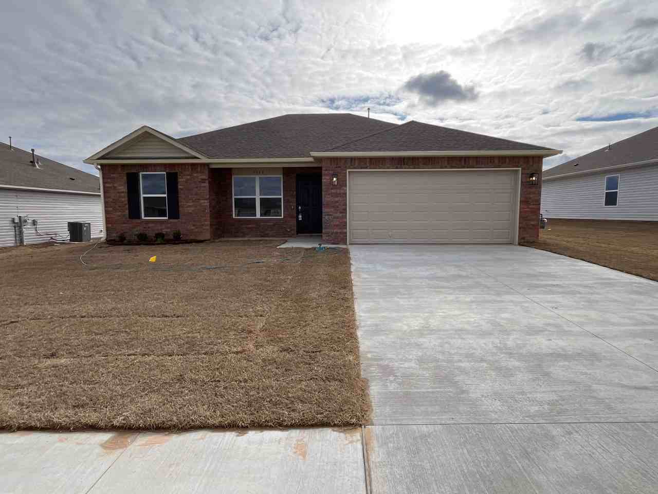 1111 W Odessa Rd - Photo 4 of 20