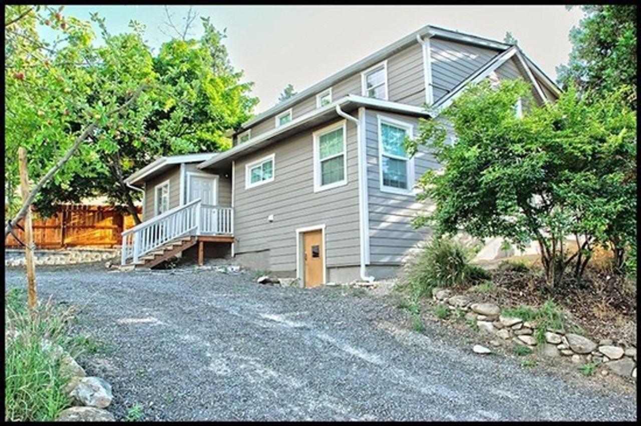 704 INDIANA - Photo 2 of 32