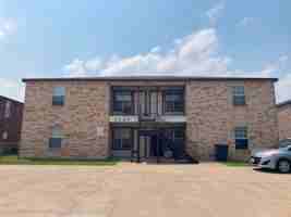 featured image of 3307 Toledo Dr