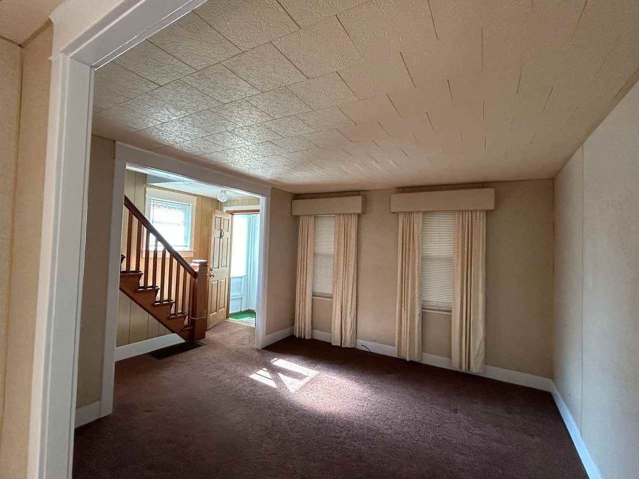 41 E 6th St - Photo 2 of 12