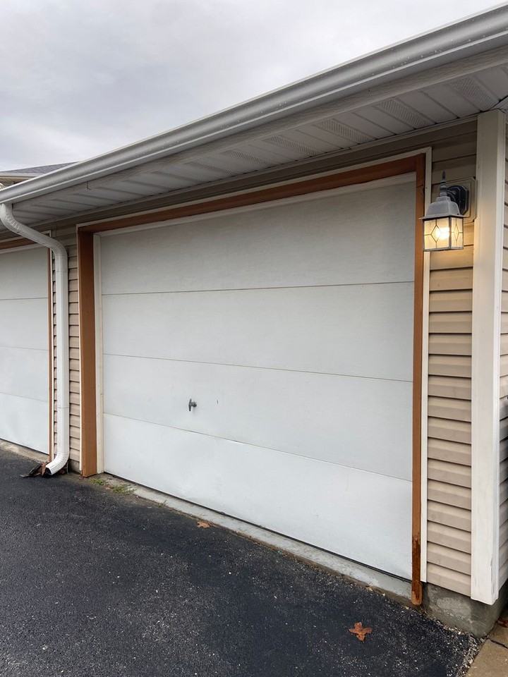 150 Scholars Court #A - Photo 2 of 23