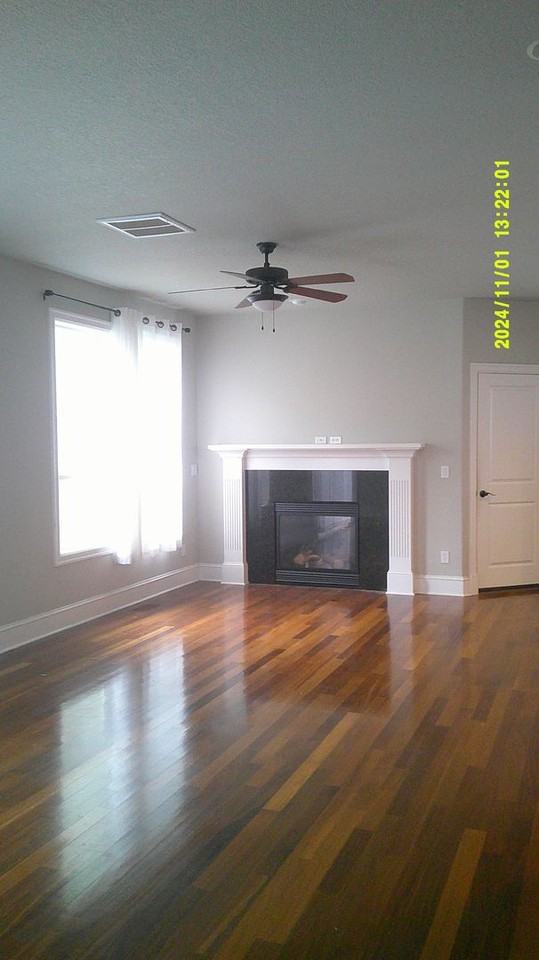 1170 Se Rivergreen Ave - Photo 5 of 18