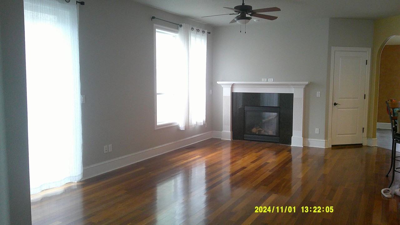 1170 Se Rivergreen Ave - Photo 6 of 18