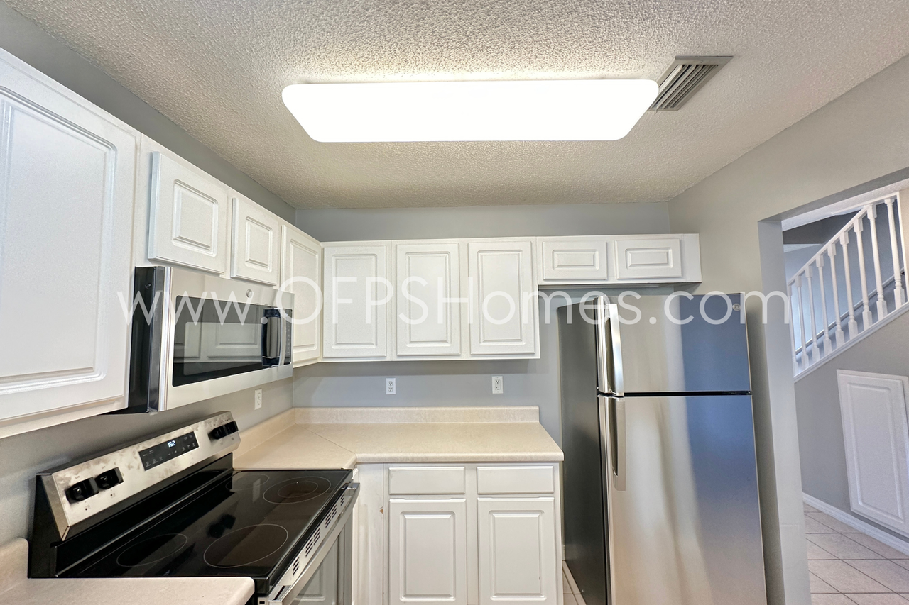 959 Scenic Oak Ln - Photo 5 of 18