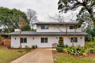 300 Lightsey Rd - Photo 1 of 1