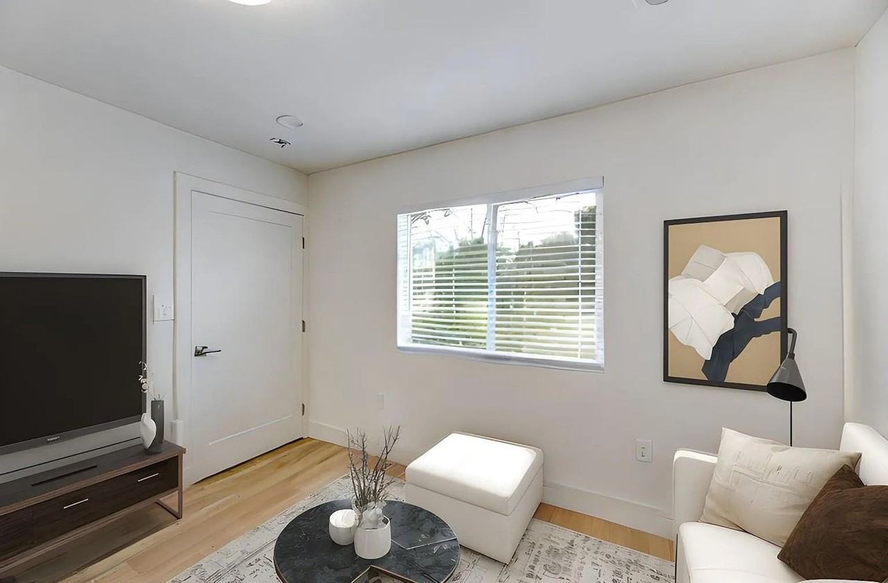 300 Lightsey Rd - Photo 4 of 22