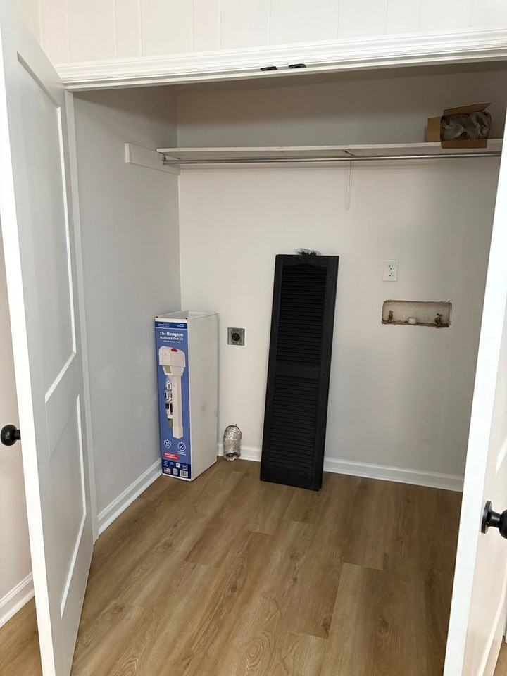 112 Society St - Photo 4 of 15