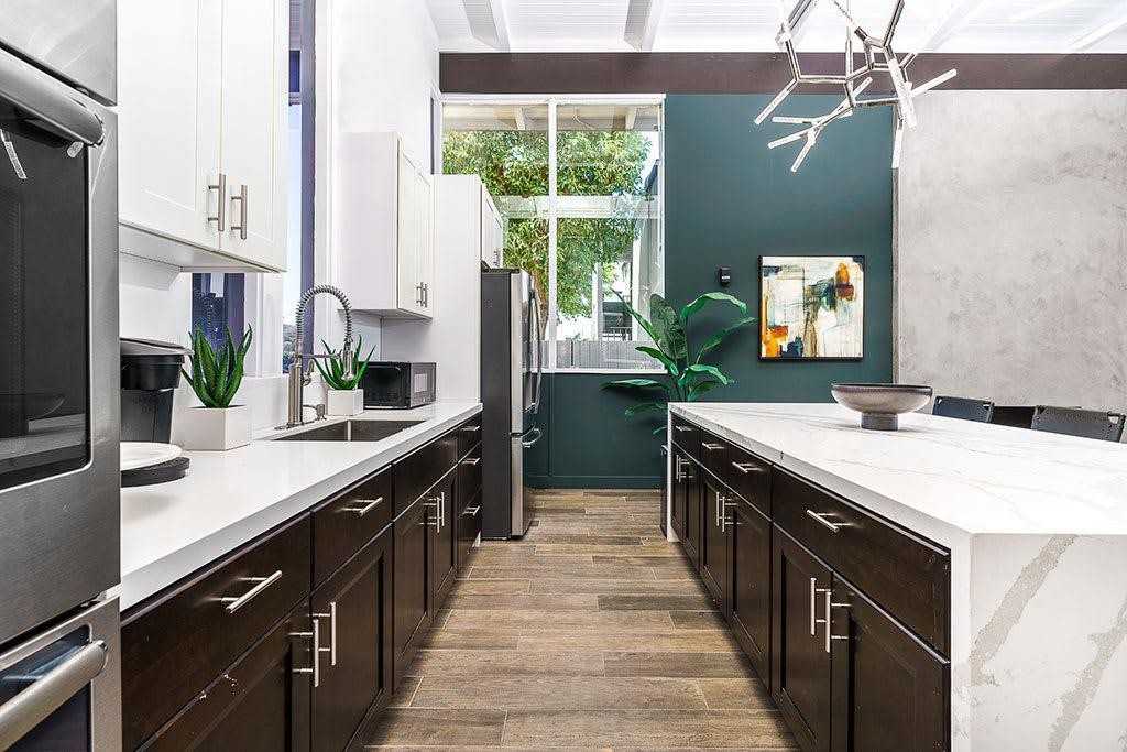 5200 S J St - Photo 6 of 17