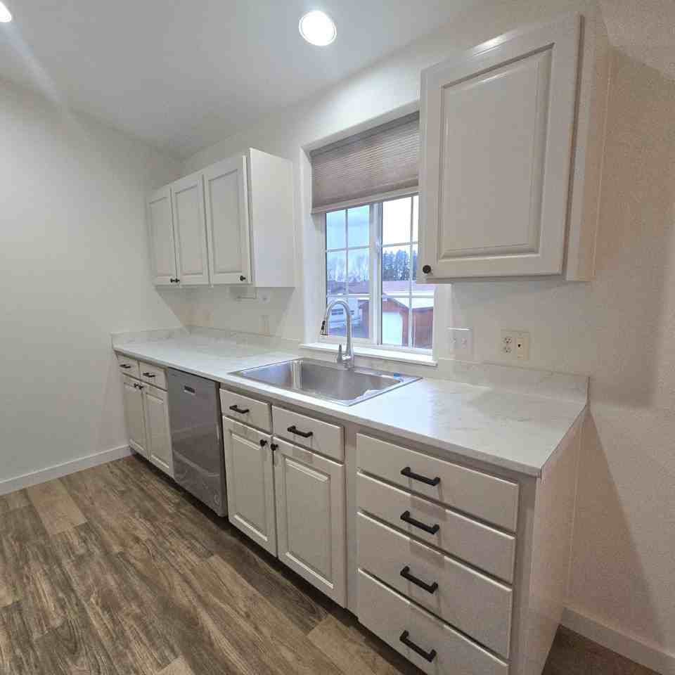 662 Rock Dr - Photo 7 of 20