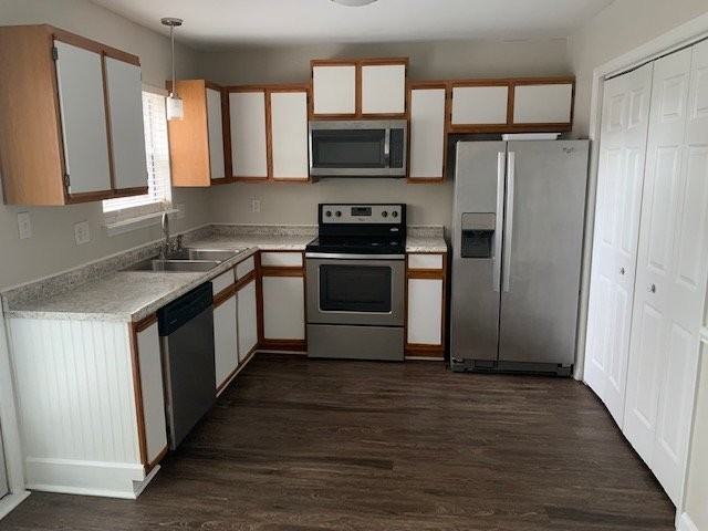 1232 Allen Rd #D - Photo 4 of 17