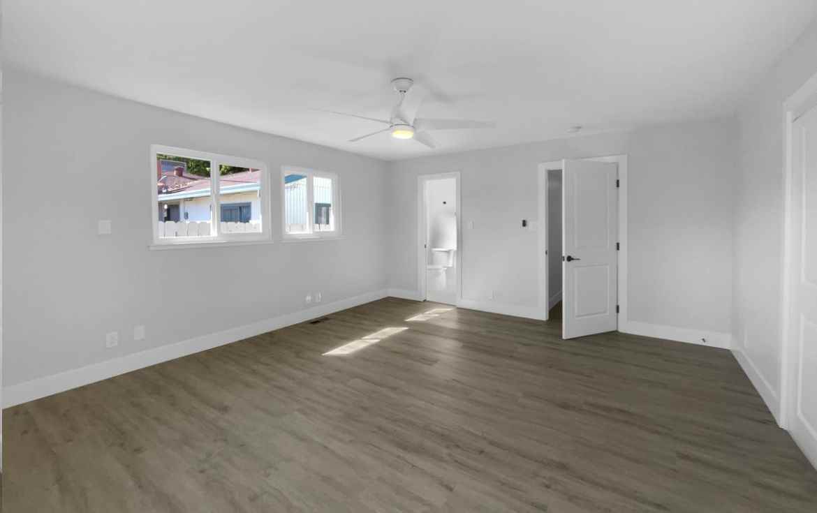 10520 Catawba Way - Photo 3 of 21