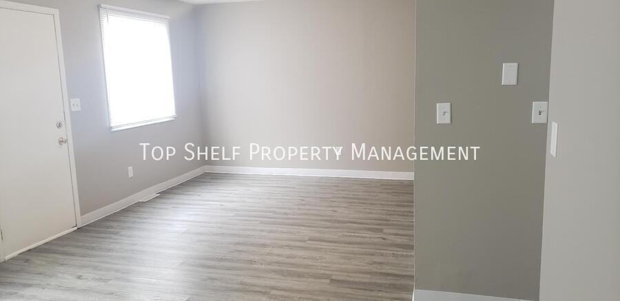 2820 Garfield Ave - Photo 2 of 13