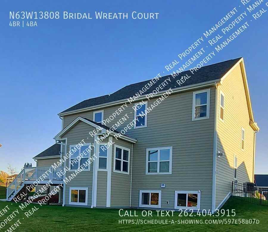 N63W13808 Bridal Wreath Ct - Photo 2 of 28