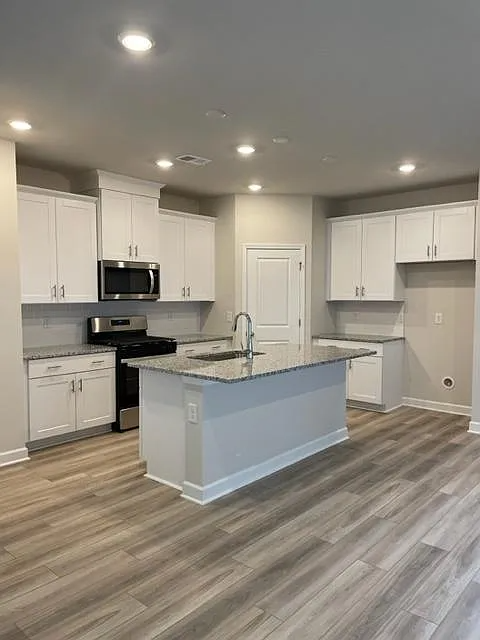 619 Cypress Preserve Cir - Photo 7 of 20