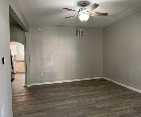 2827 Hilldale Ave #B - Photo 2 of 11