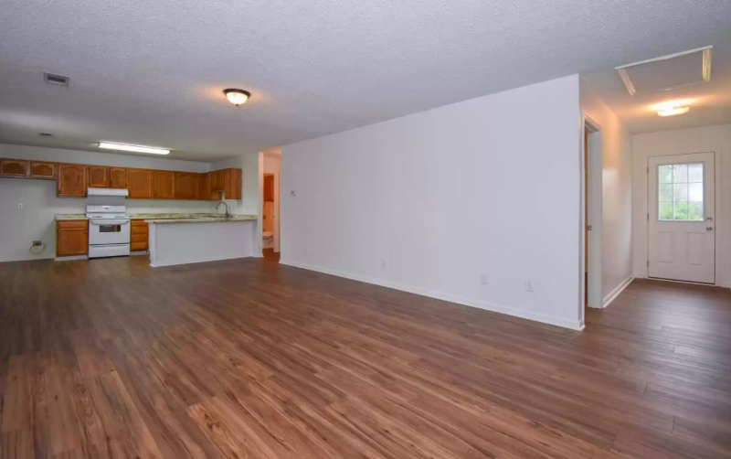 3359 Hillabee Rd - Photo 3 of 11