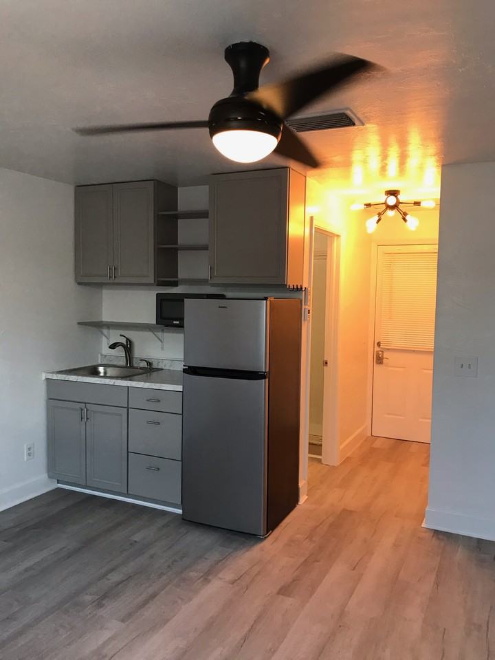 1312 Highlands Dr #3 - Photo 2 of 12