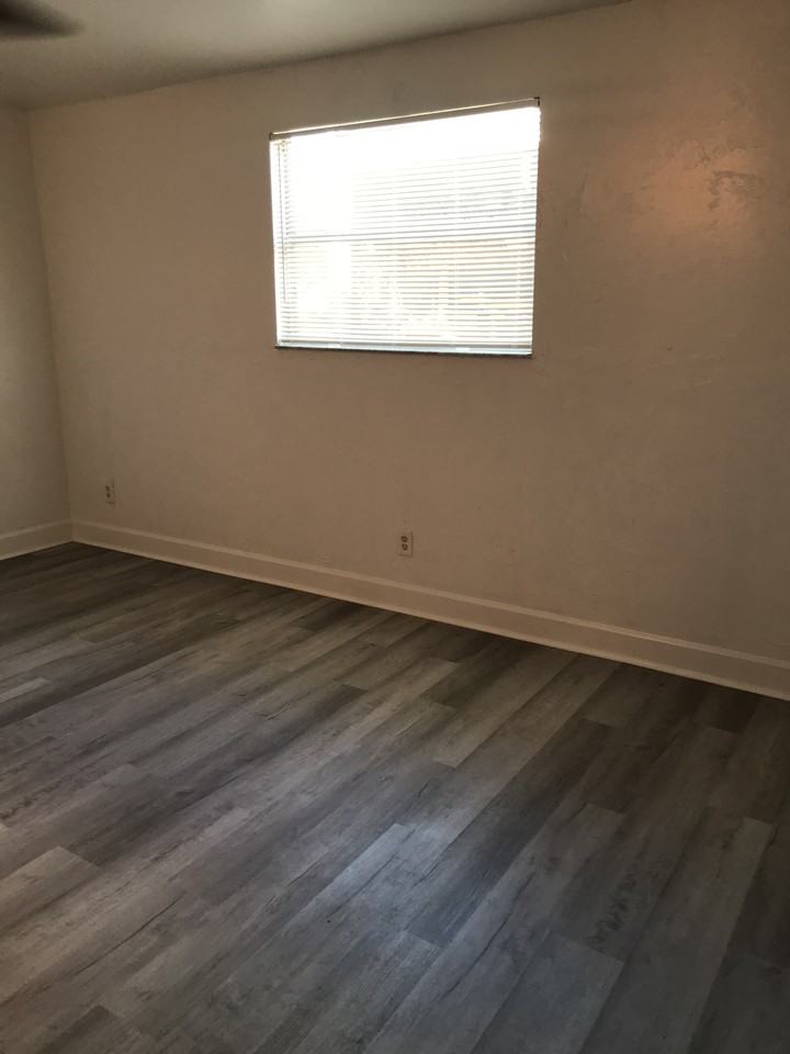 1312 Highlands Dr #3 - Photo 7 of 12