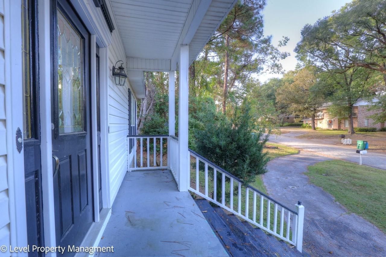 12 Lancers Ln #B - Photo 3 of 18