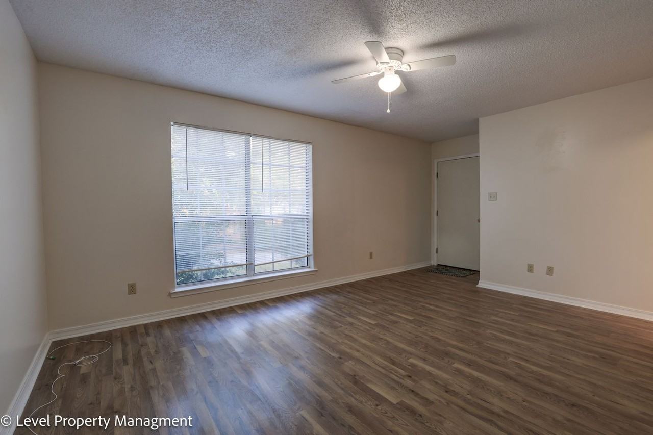 12 Lancers Ln #B - Photo 6 of 18