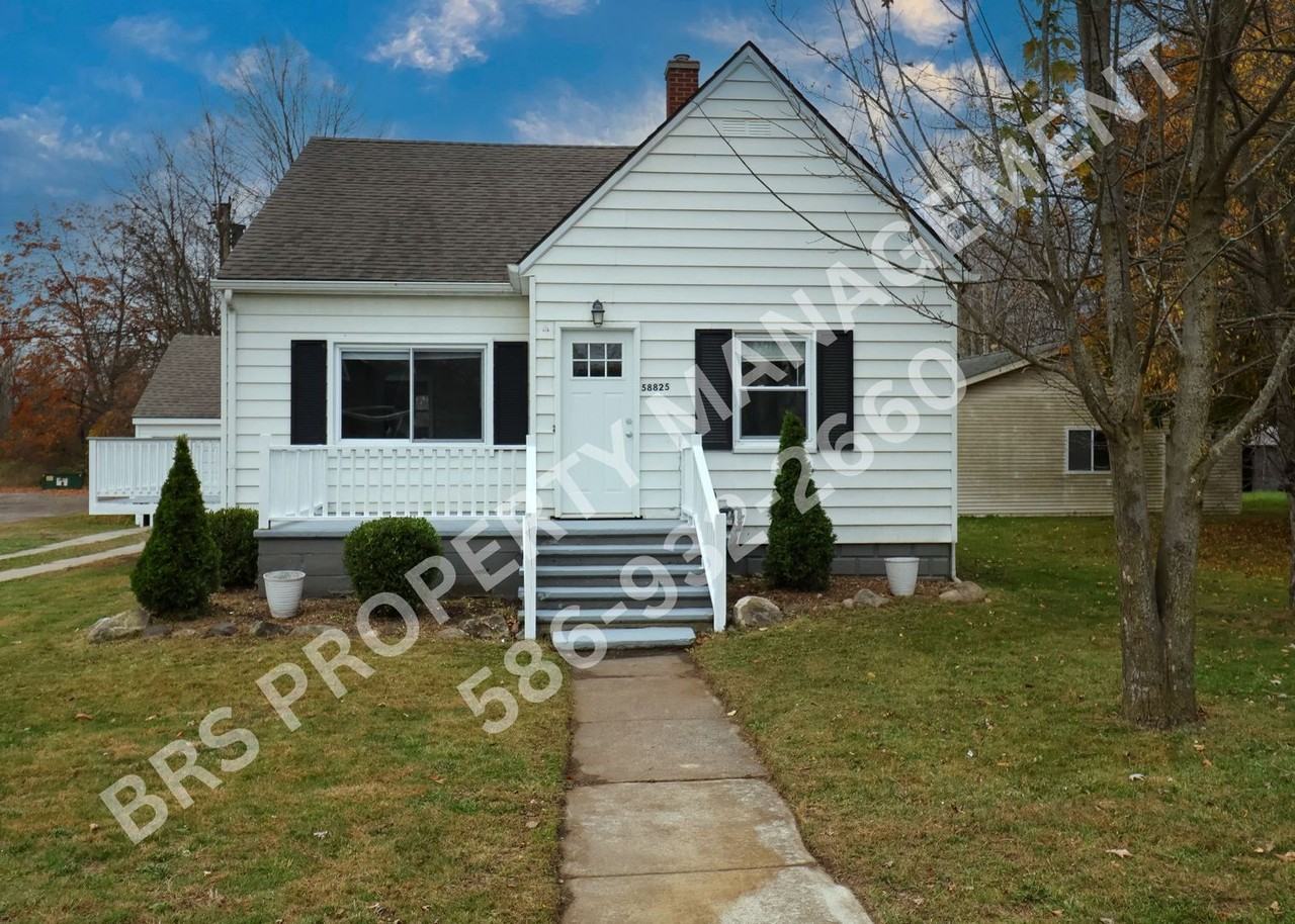 58825 Main St - Photo 2 of 20