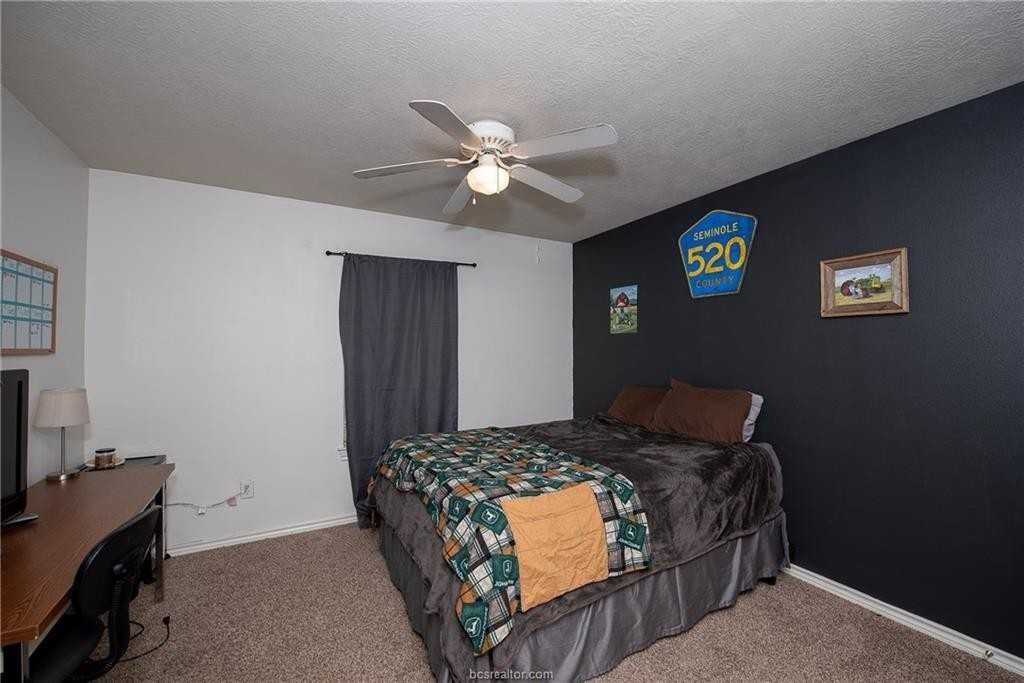 1433 Western Oaks Ct - Photo 5 of 9