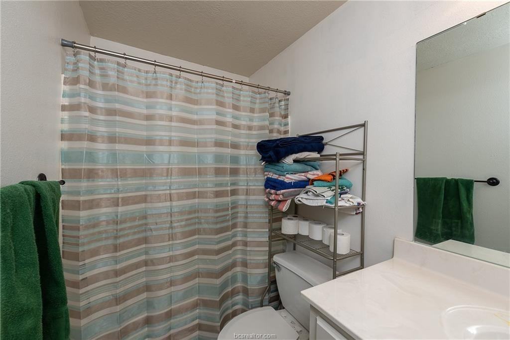 1433 Western Oaks Ct - Photo 6 of 9