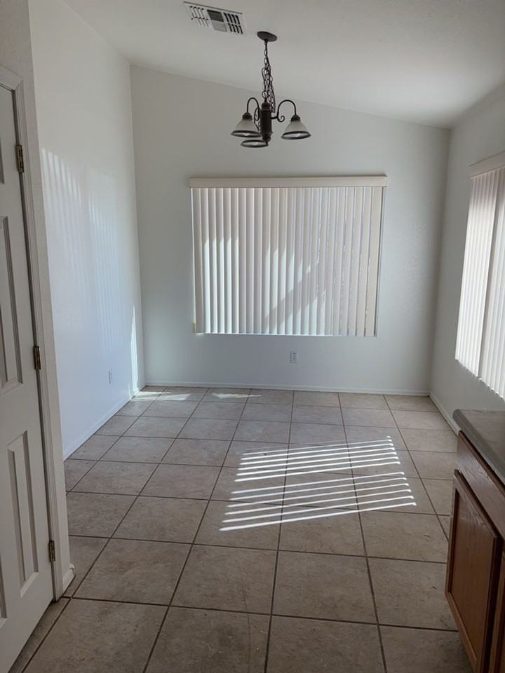 10207 N Onyx Moon Dr - Photo 7 of 15