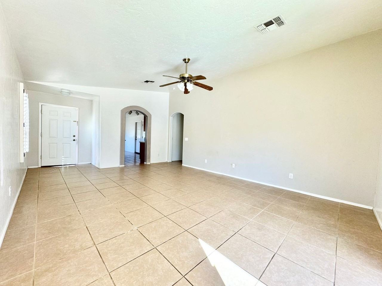 2398 Copper Sunrise - Photo 4 of 29