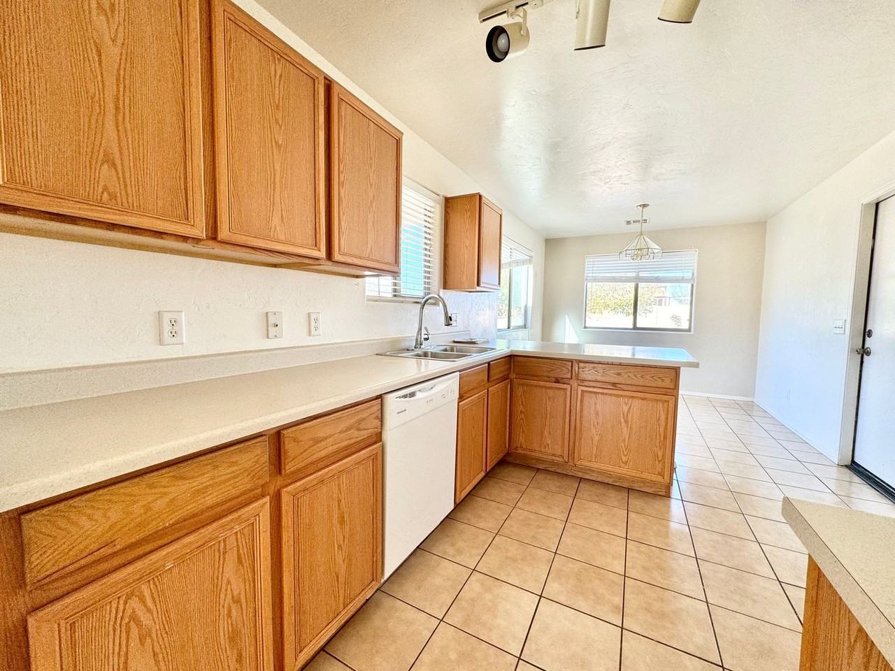 2398 Copper Sunrise - Photo 5 of 29