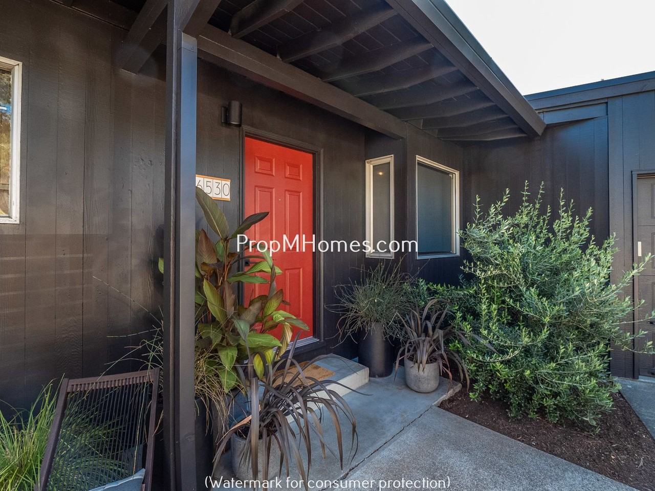6530 Sw 33rd Pl - Photo 2 of 41