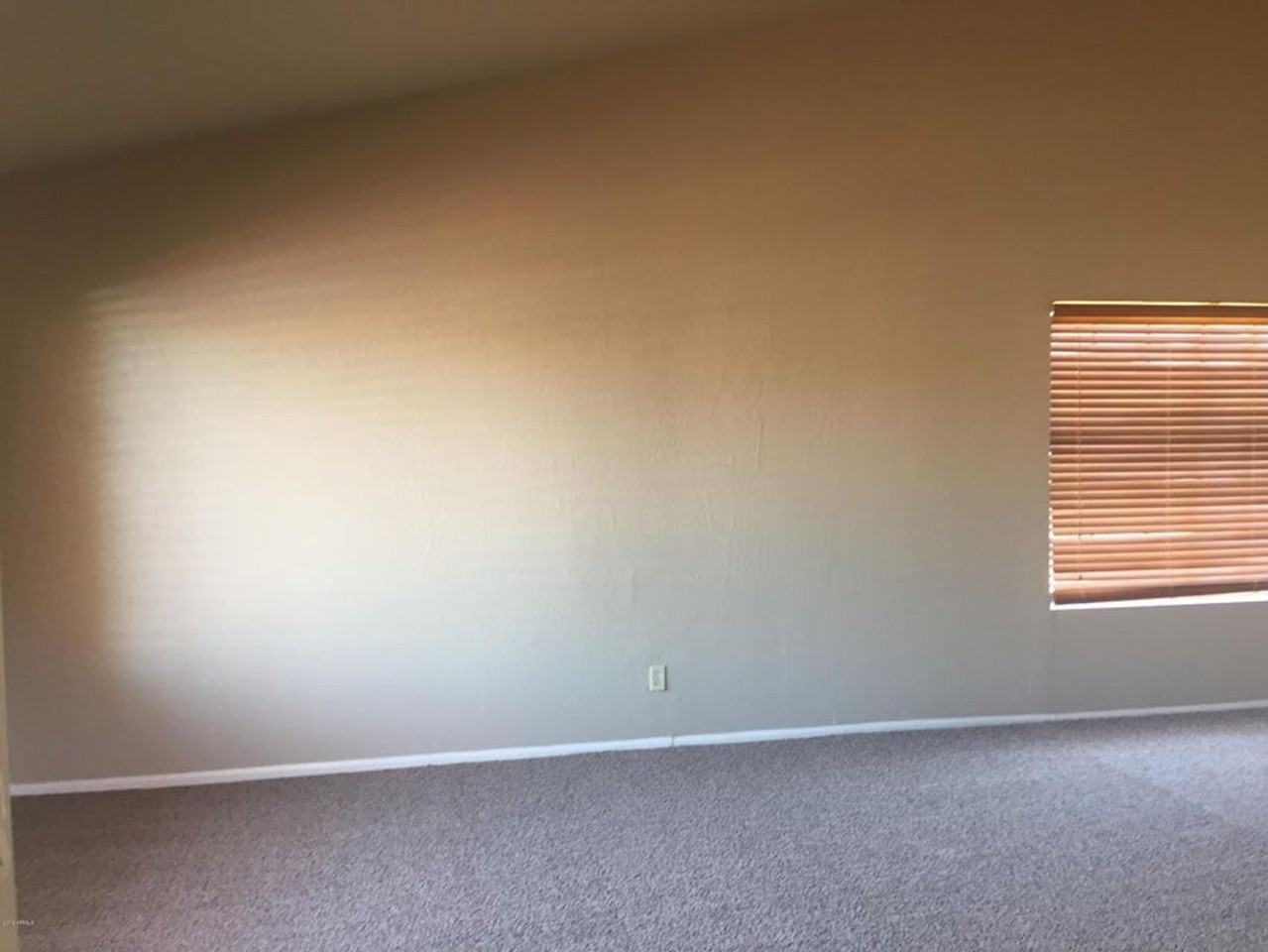 7705 W San Miguel Ave - Photo 7 of 21