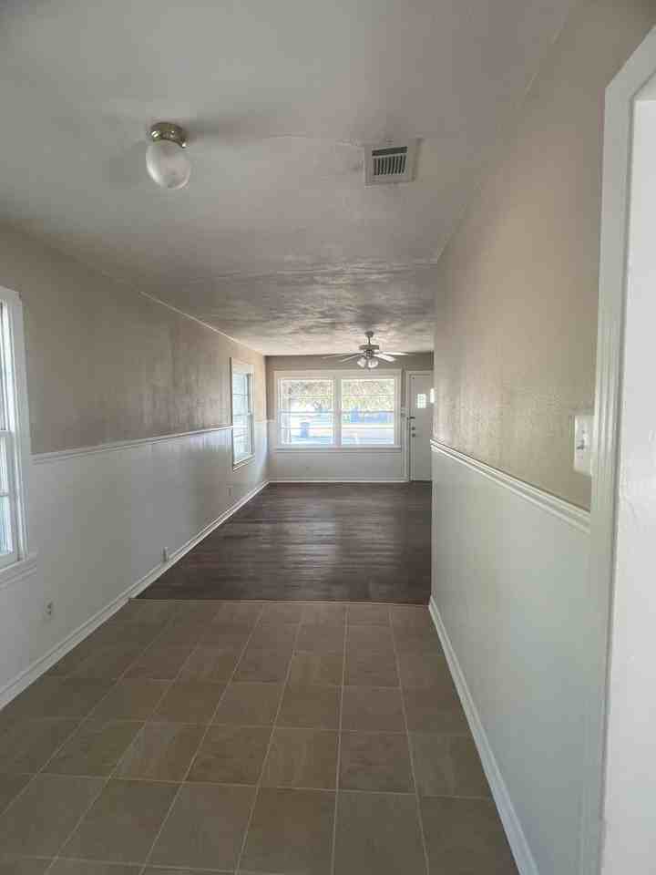 3501 Live Oak Ave - Photo 3 of 9