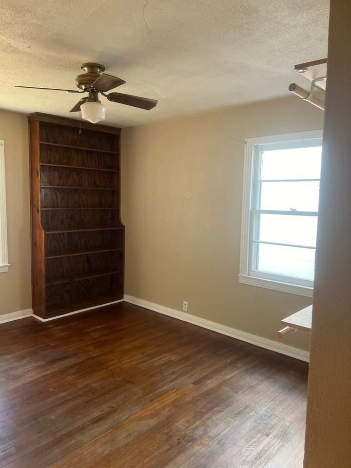 3501 Live Oak Ave - Photo 7 of 9