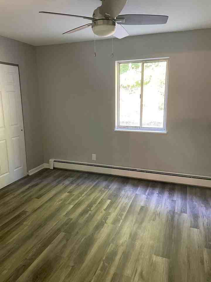 2517-2521 Warren Street - Photo 3 of 10