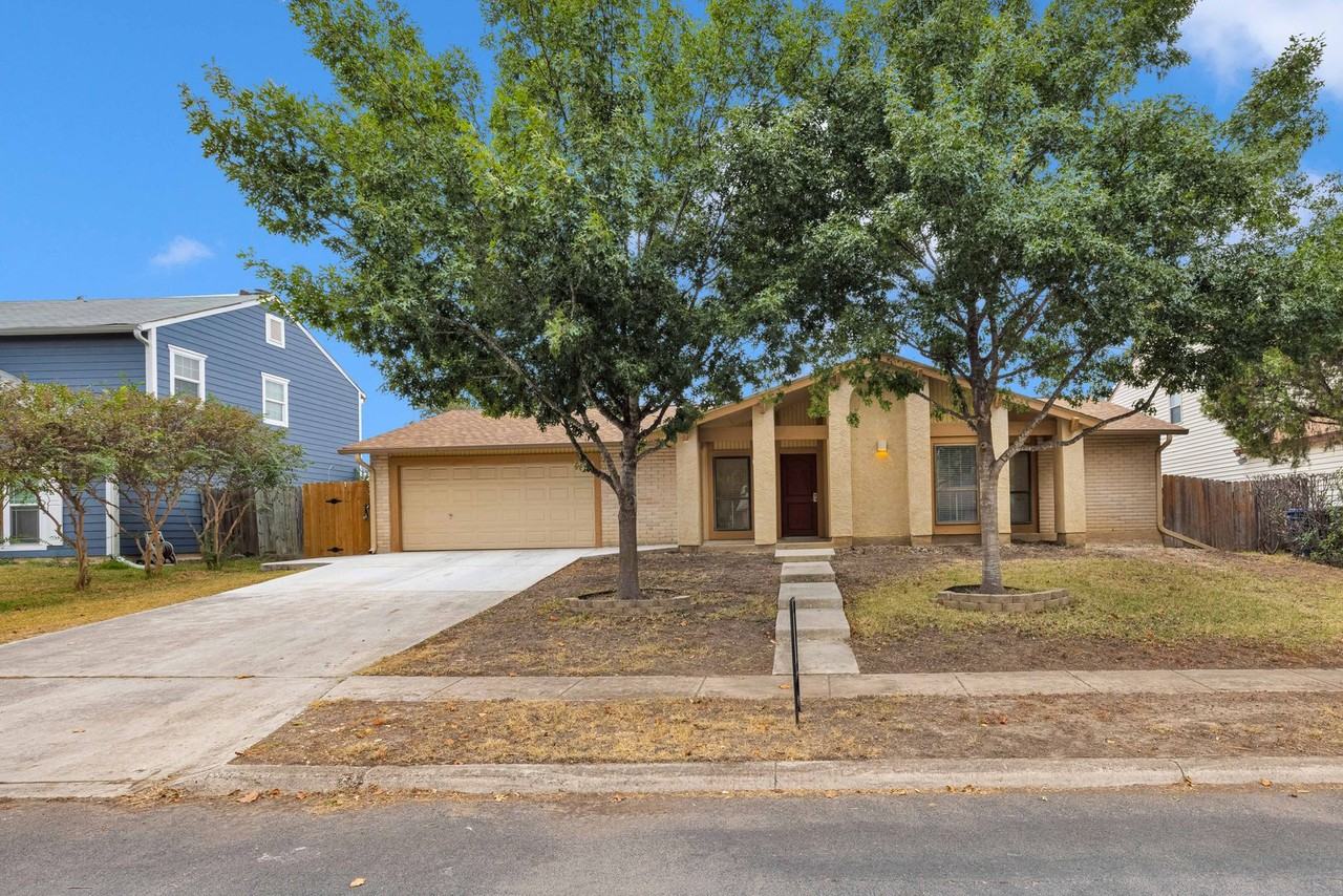 13331 Monte Leon - Photo 2 of 25