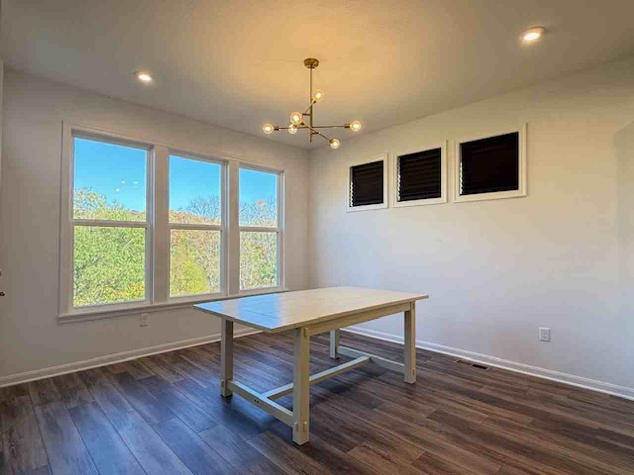 4636 Donegal Ave - Photo 5 of 27