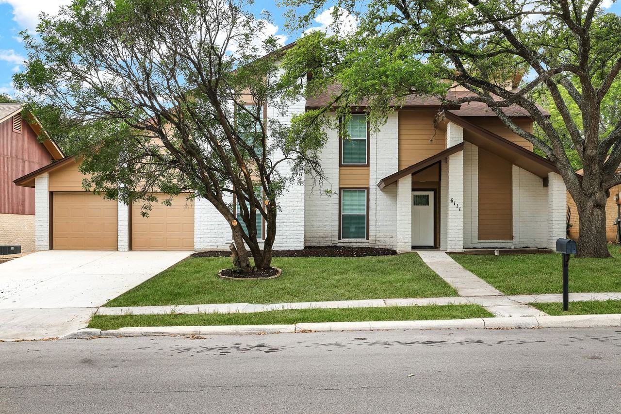 6111 Walking Gait Dr - Photo 2 of 29