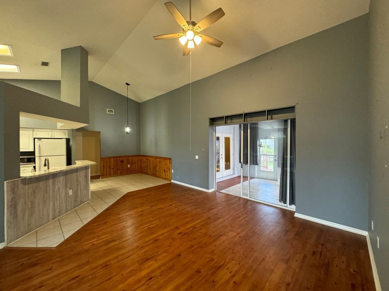 12534 Smokey Dr - Photo 2 of 15