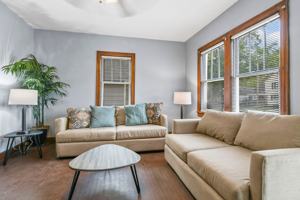 featured image of 708 S 15th St