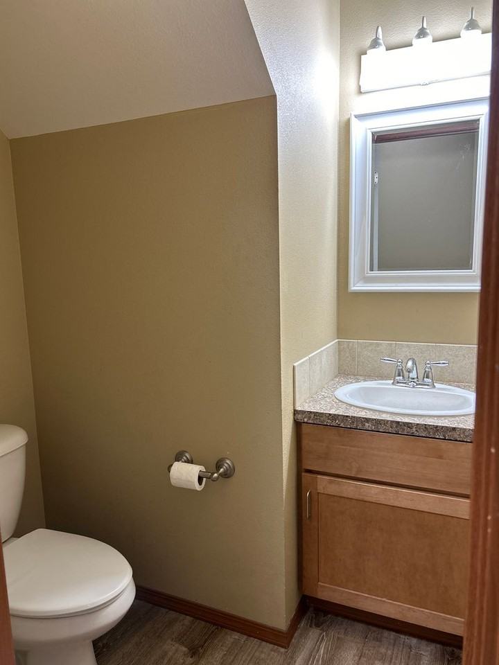 428 E Dalke Ave - Photo 5 of 10