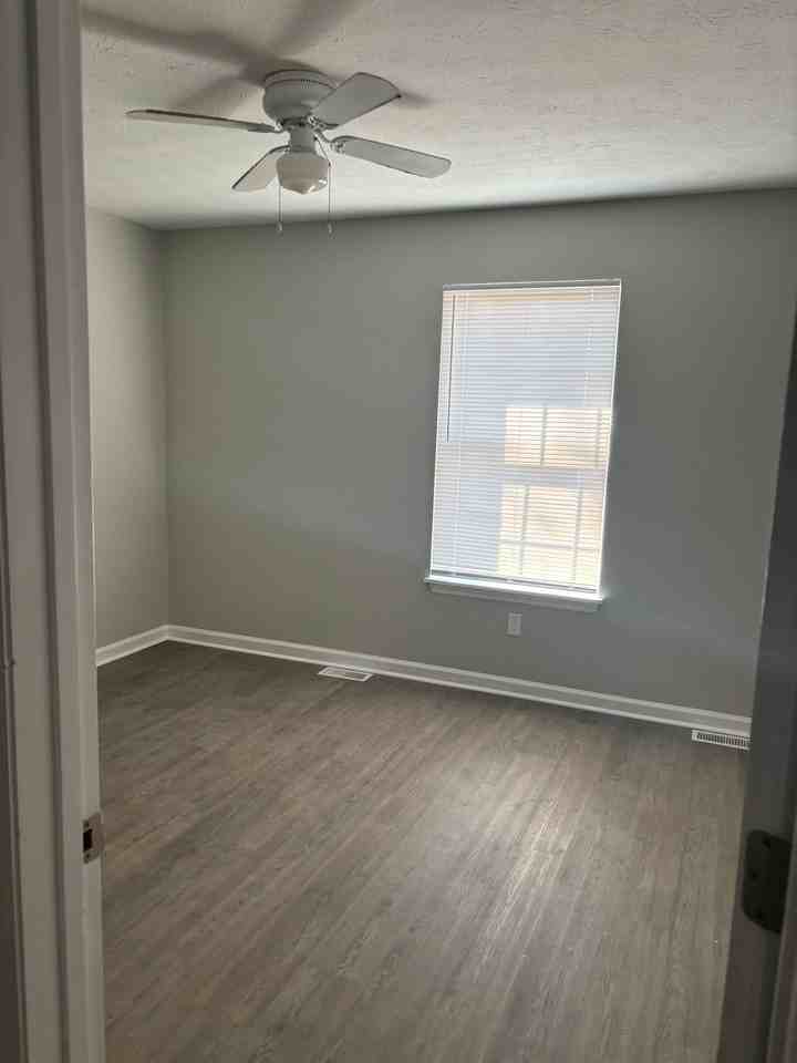1027 Brooklyn Boulevard - Photo 3 of 8