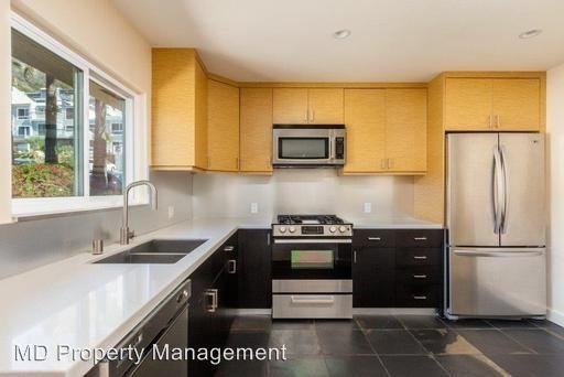 21862 Ocean Vista Dr - Photo 2 of 22