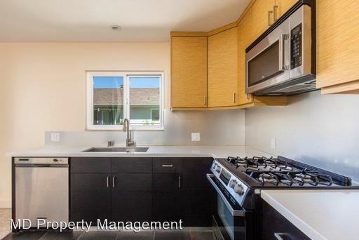 21862 Ocean Vista Dr - Photo 3 of 22