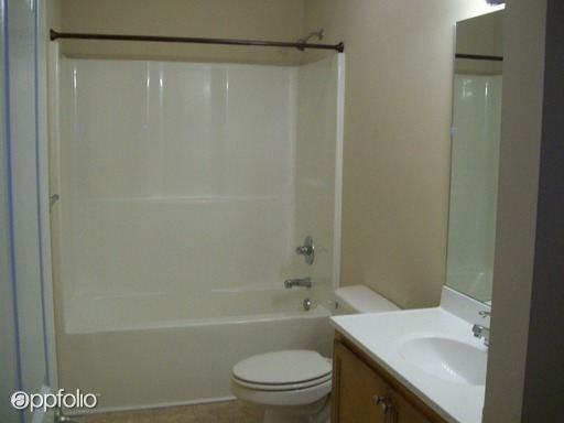 124 Ashwood Circle - Photo 3 of 11