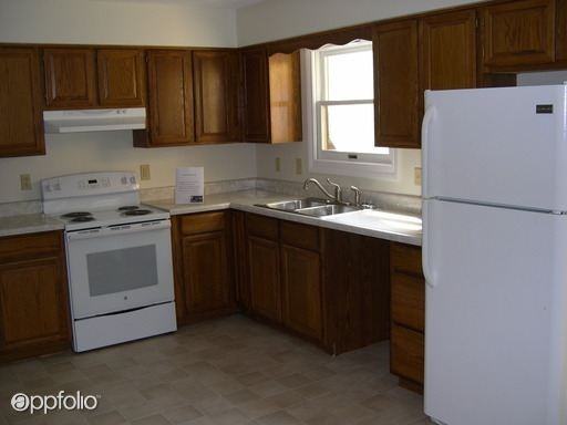 1016 W Parkins Mill Rd - Photo 2 of 7
