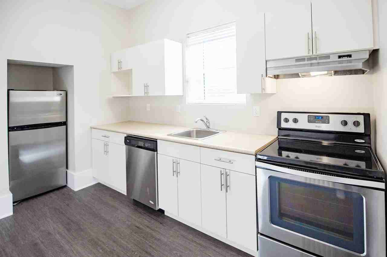 626 Jessie Avenue - Photo 3 of 16