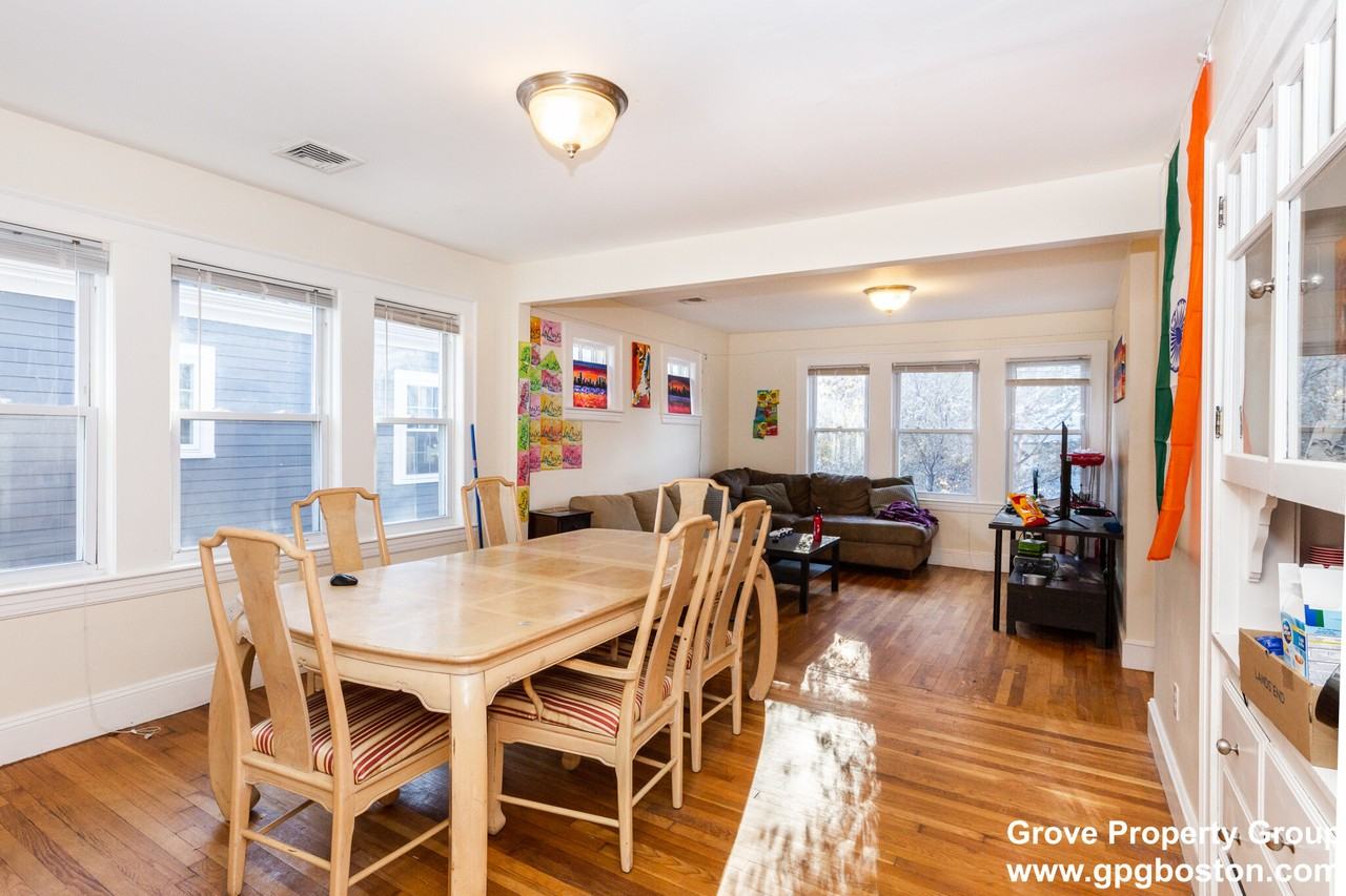 186 Calumet Street #186 - Photo 2 of 15