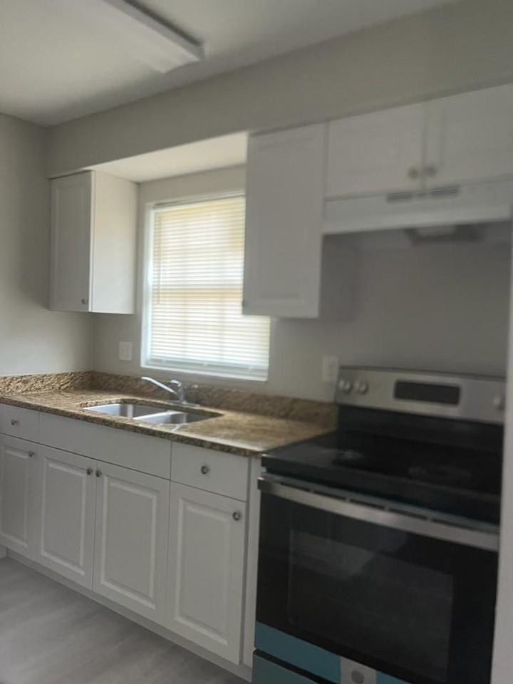 Melrose Place at N 15th - Photo 7 of 7