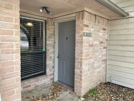 2530 Hickory Dr - Photo 1 of 1